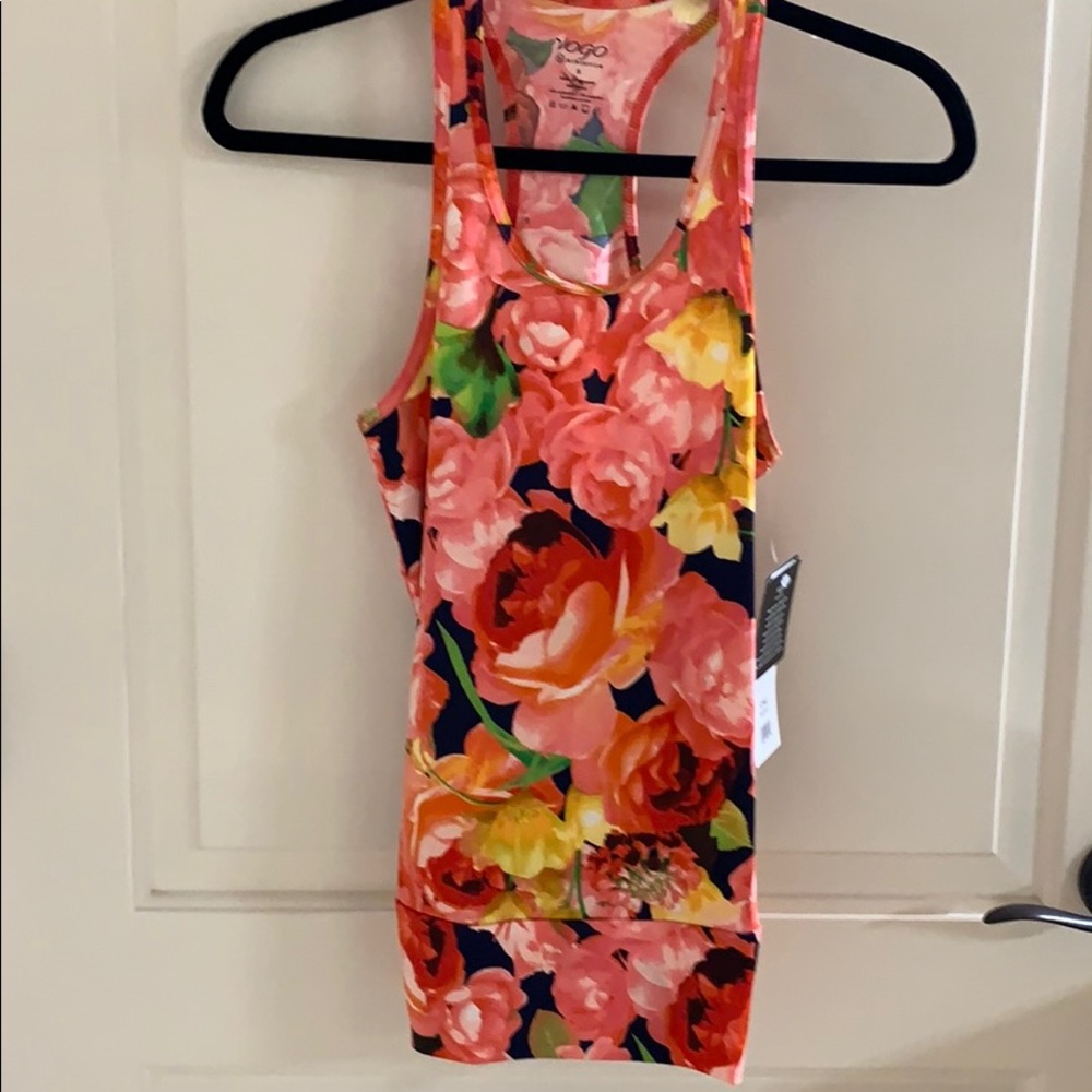 BNWT wicking workout tank floral small